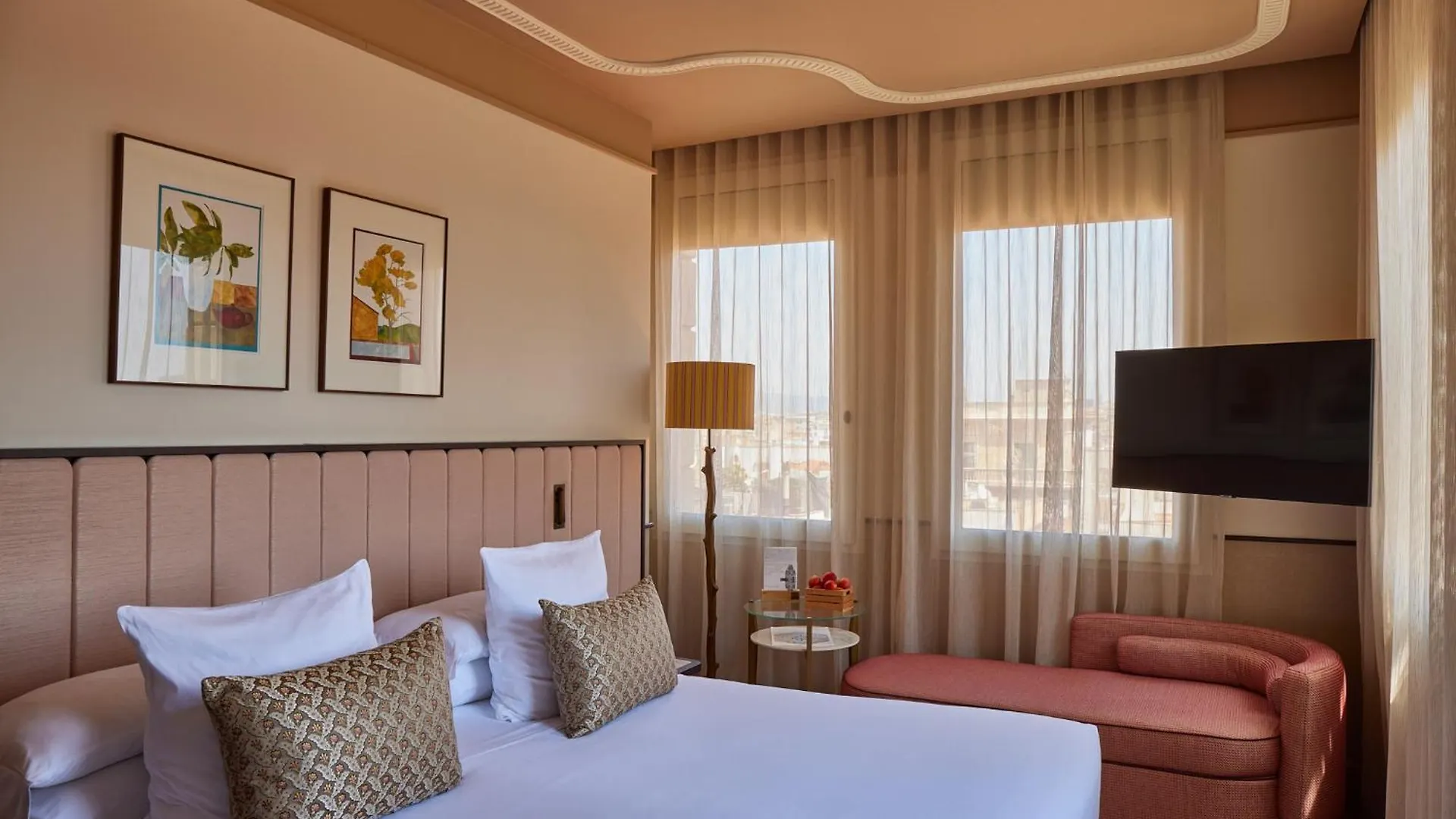 Grand Hotel Central, Small Luxury Hotels Barcelona 5*,  España