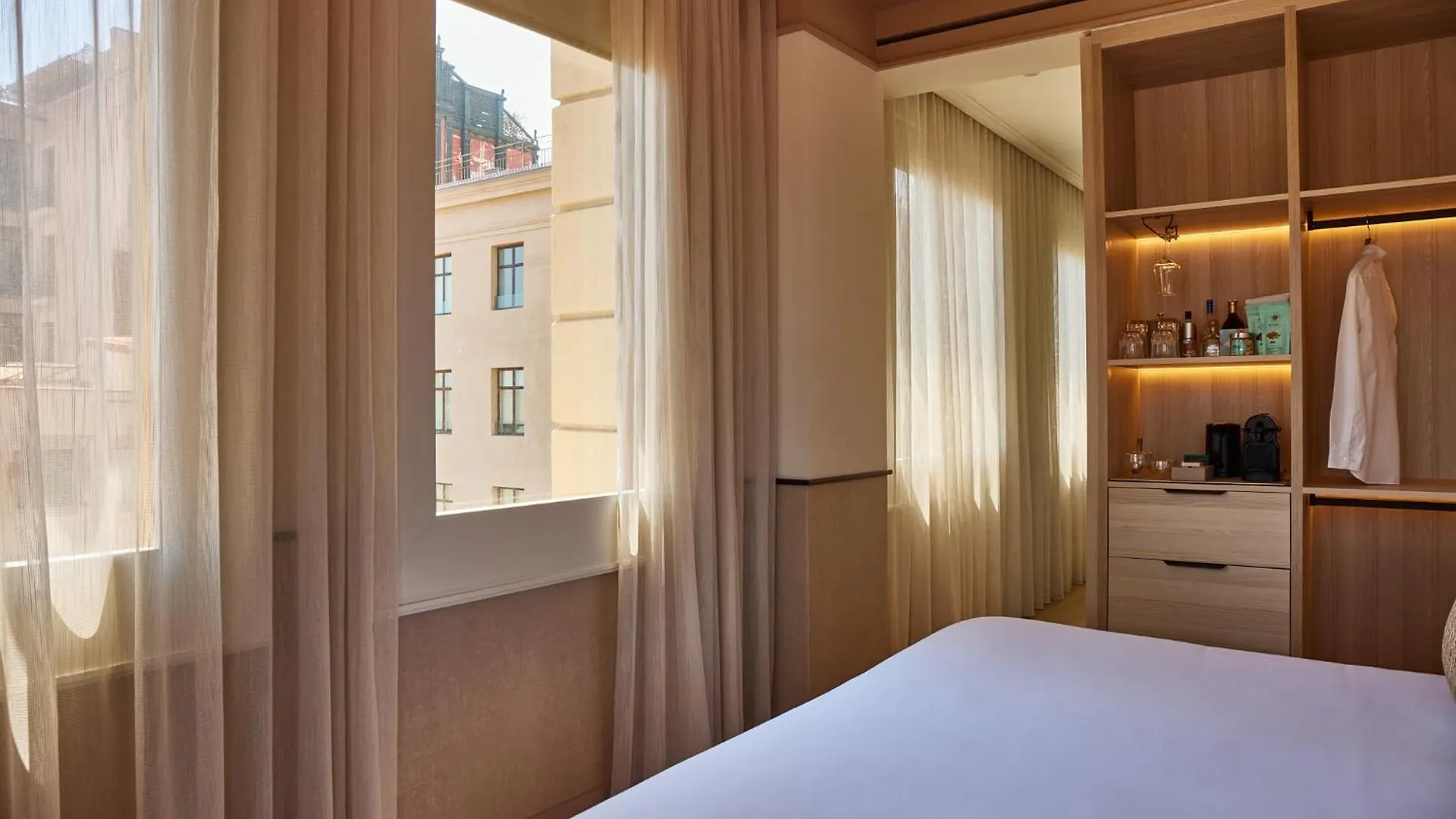 ברצלונה Grand Hotel Central, Small Luxury Hotels